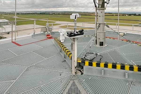 Quantom VISBOX installiert am Flughafen Erfurt-Weimar